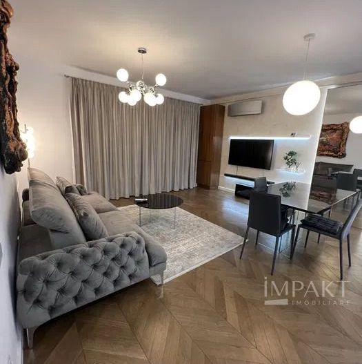 De inchiriat apartament 2 camere, central -  LUX, zona The office - Poză 1
