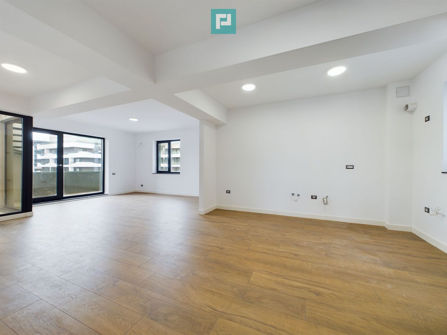 Penthouse Elegant de 4 Camere cu Terasă Panoramică, Bulevardul Pipera - Poză 6