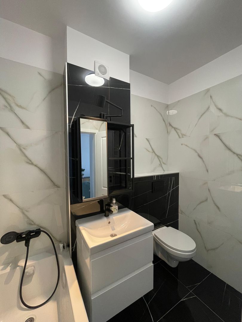 De Închiriat Apartament 2 Camere, Centrală, Parcare, Confort Urban - Poză 12