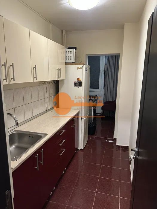 Garsoniera la 4 minute de Tramvai 41(Bloc Mixt) - Poză 3