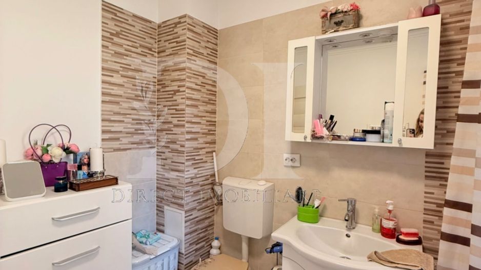 Apartament la cheie / garaj / Zona Terra - Poză 7