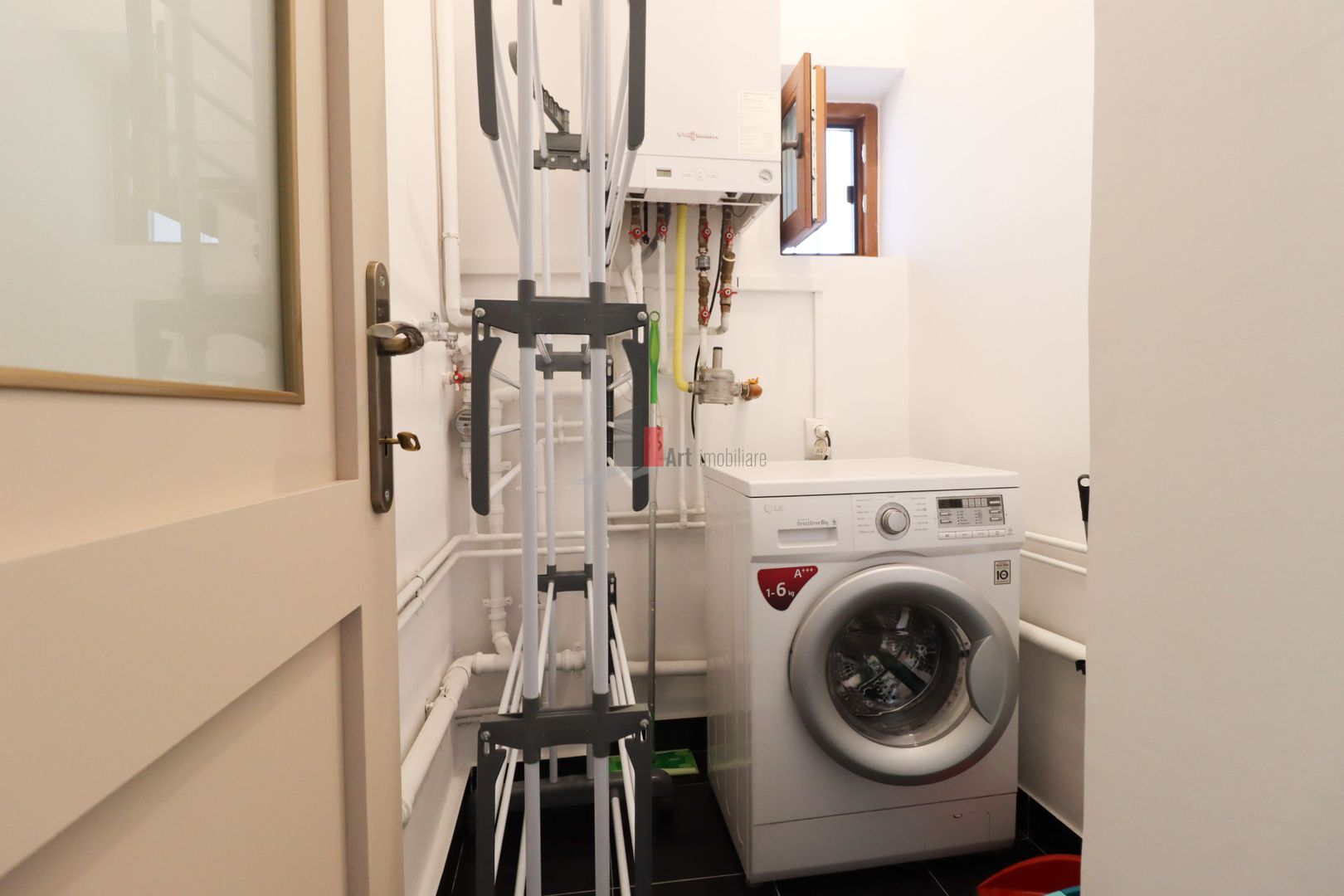 Apartamentul "COBERTURA",  PENTHOUSE "PIATA SPANIEI", TERASA 63 mp, CONSOLIDAT - Poză 48