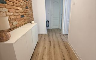 3 camere: 2 dormitoare, vis a vis de Uranus Plaza, apartament superb! - Poză 19