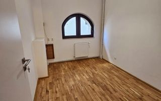 🏢 Spațiu de birouri modern – 5 camere, 3 băi – Zona Centrală, Ploieșt - Poză 47