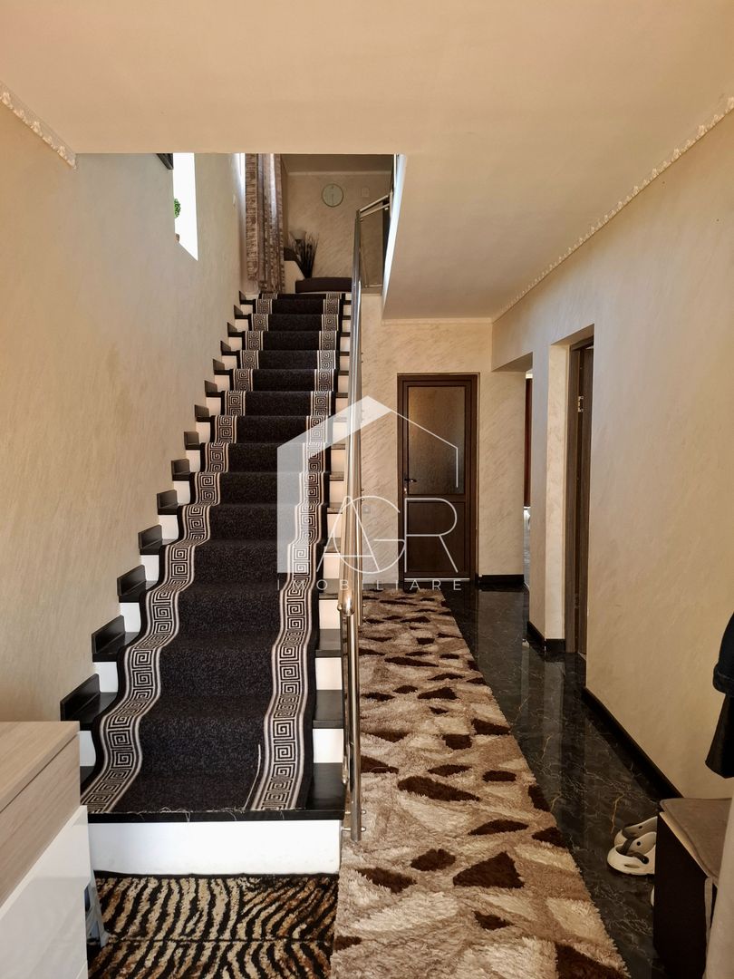 Casa P+1E, cu 5 camere, Strejnicu - Poză 9