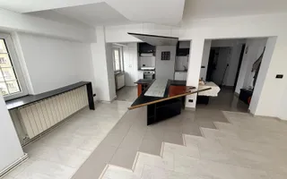 Medicina| 2 camere| 2 bai| centrala proprie| apartament spatios-105 mp| - Poză 13