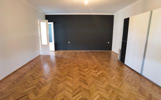 Casa ultracentral Periam - Poză 6