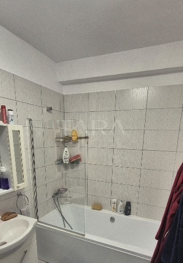 Apartament decomandat cu 2 camere în zona Eroilor Florești - Poză 8