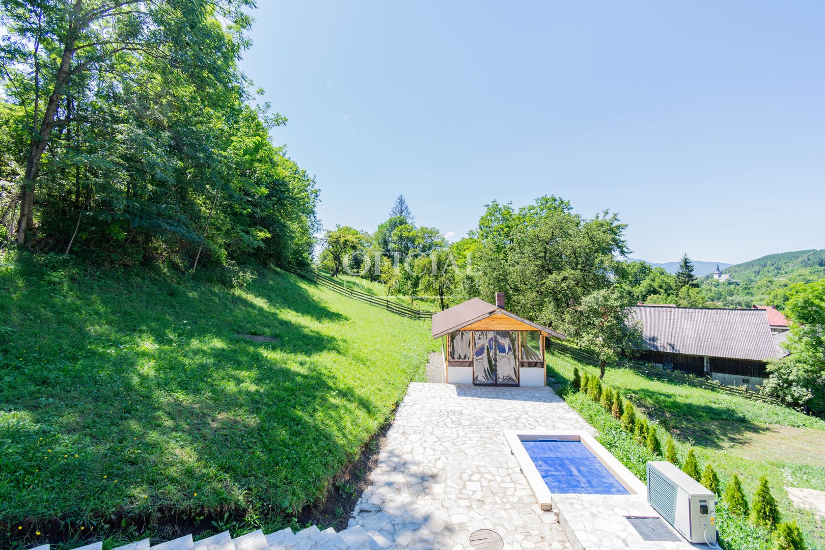 Casa de Vacanta | 5 camere | Foisor | Jacuzzi | teren 4000 m2 | Valeni - Poză 3
