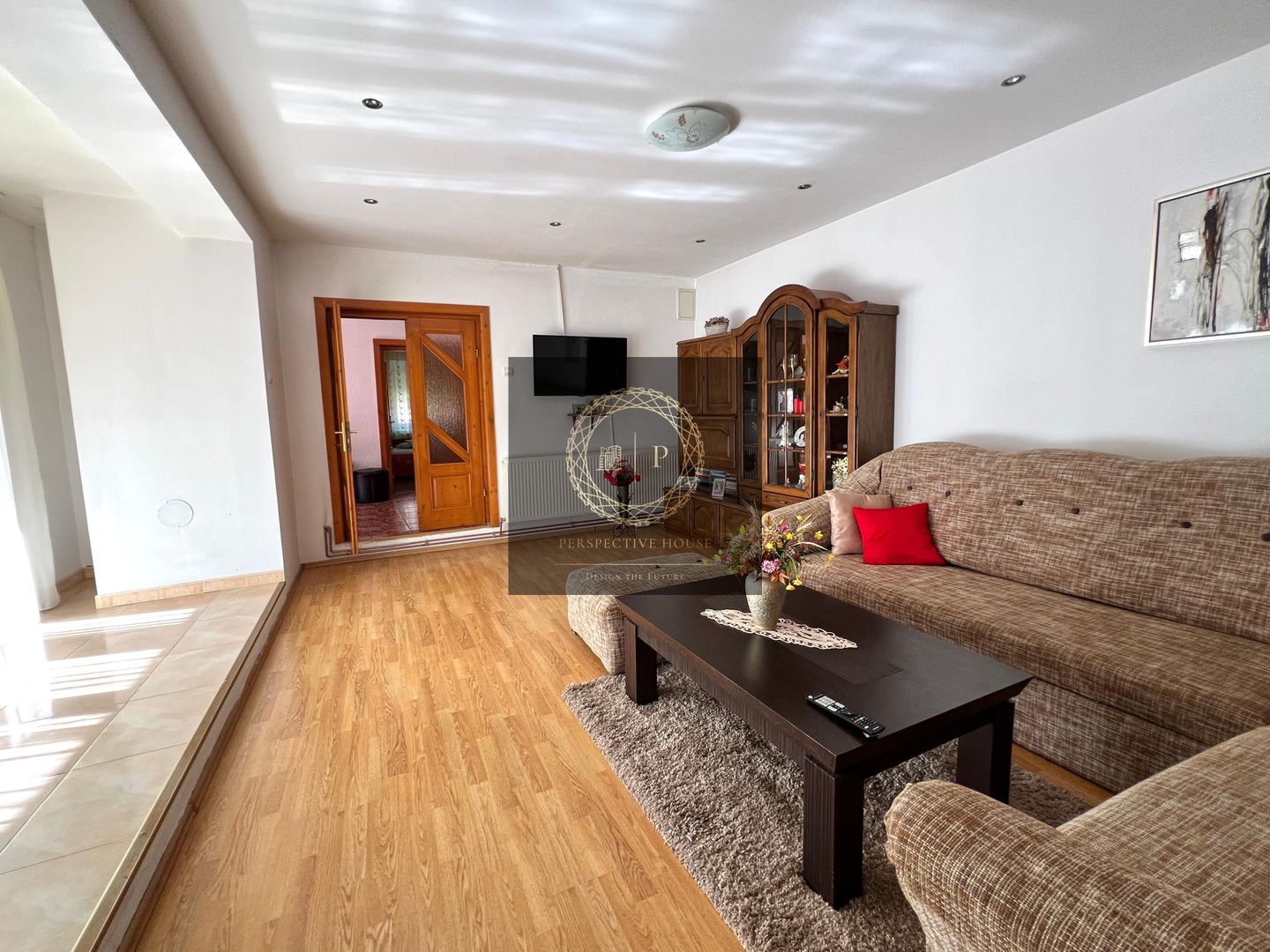 Casă pretabila 2 familii | 280 mp utili| 1350mp Teren | Garaj - Poză 7