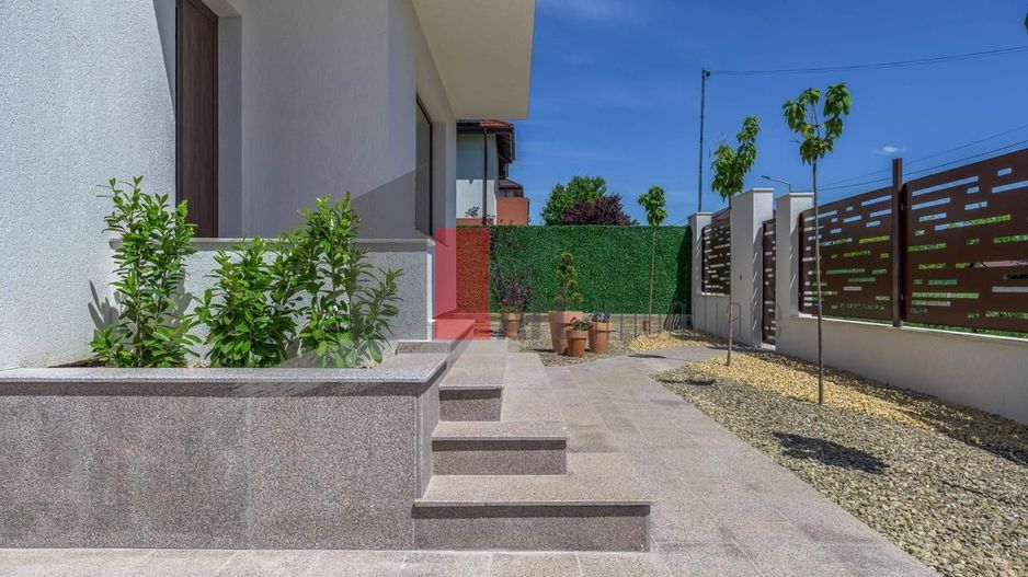 Vila individuala BUCURESTI NORD P+1, 315mp,Teren 700mp - Poză 2