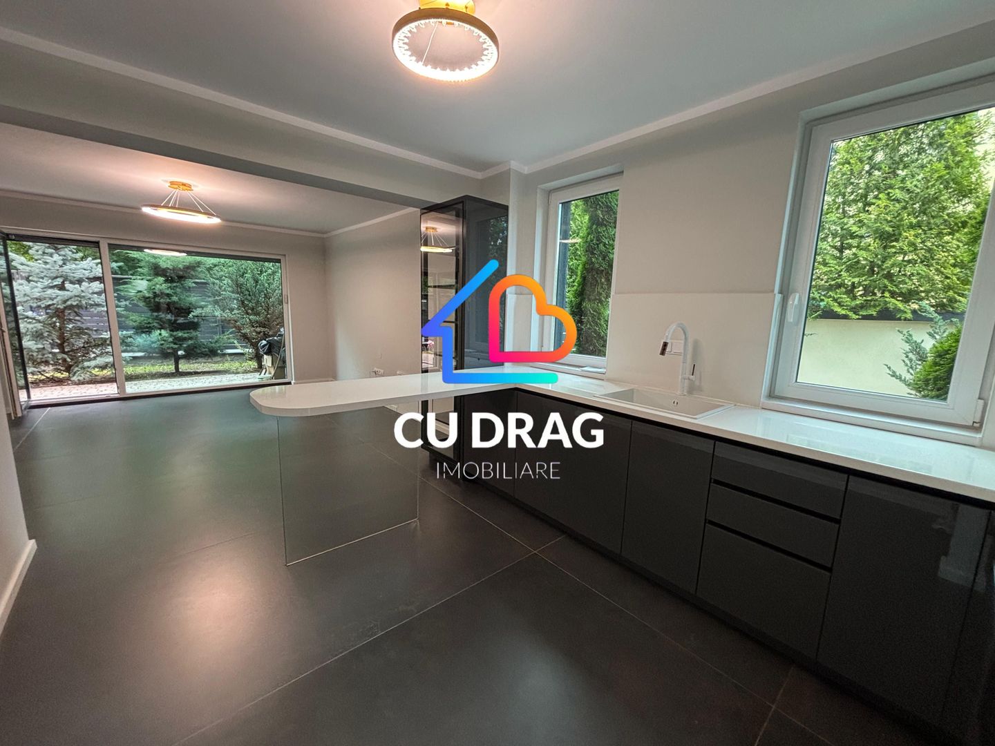 Casă elegantă de închiriat în zona Parcului Subarini - Poză 5