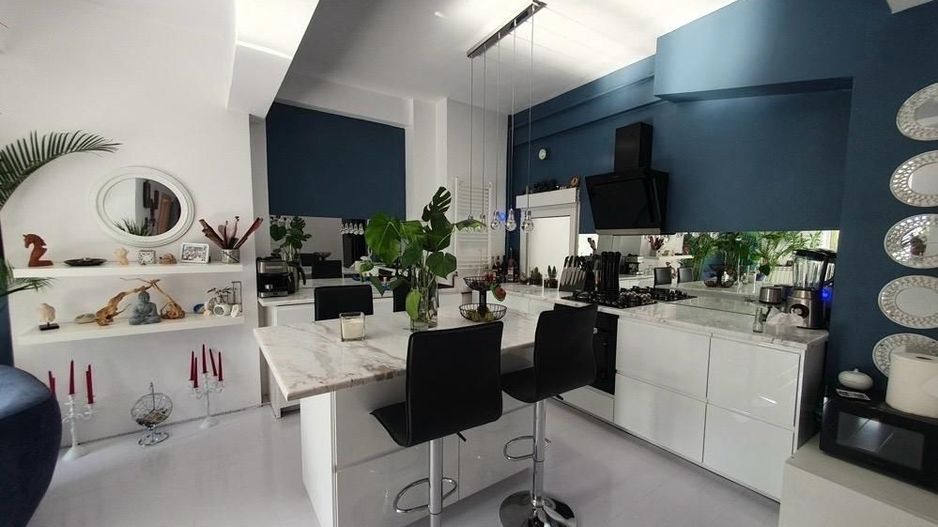 APARTAMENT UNIC  3 CAMERE | TERASĂ 30 MP  | VEDERE PANORAMICĂ | ZONA CENTRALĂ - Poză 4