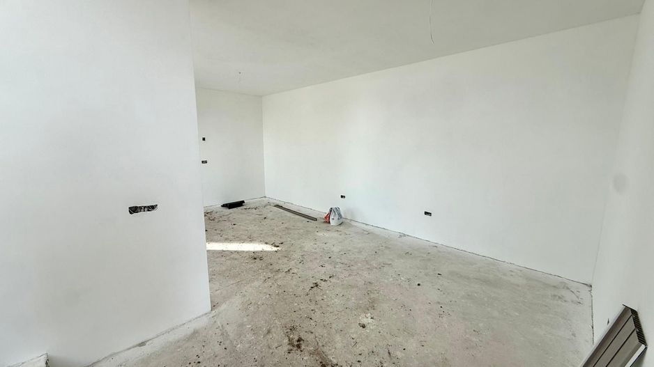 COMISION 0 | Duplex de Vanzare | Sacalaz | 4 Camere + Spatiu Tehnic - Poză 3