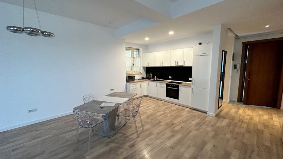 Luxury Penthouse - Poză 4