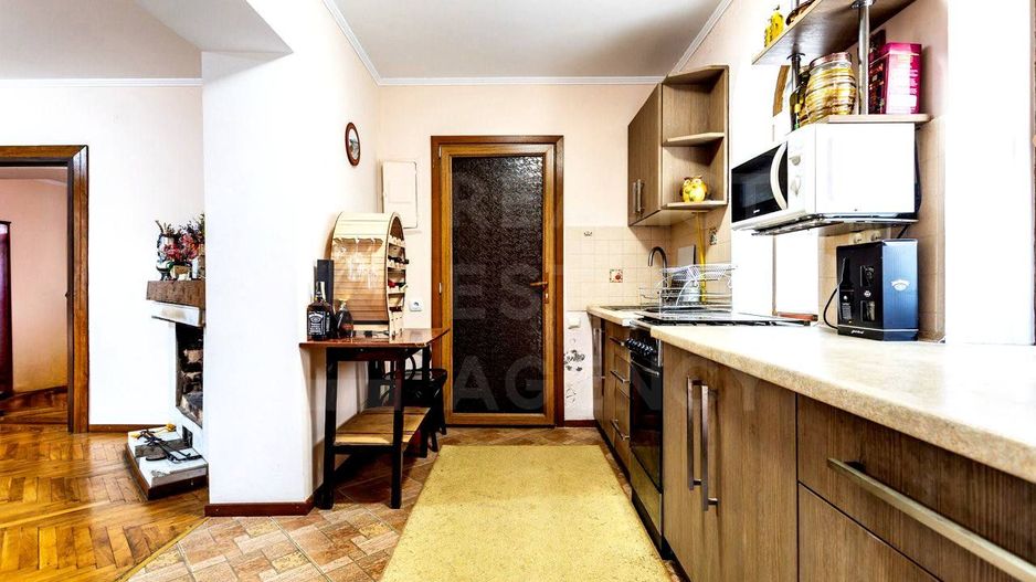 Vânzare, vilă, 4 camere, Vadul lui Vodă - Poză 9