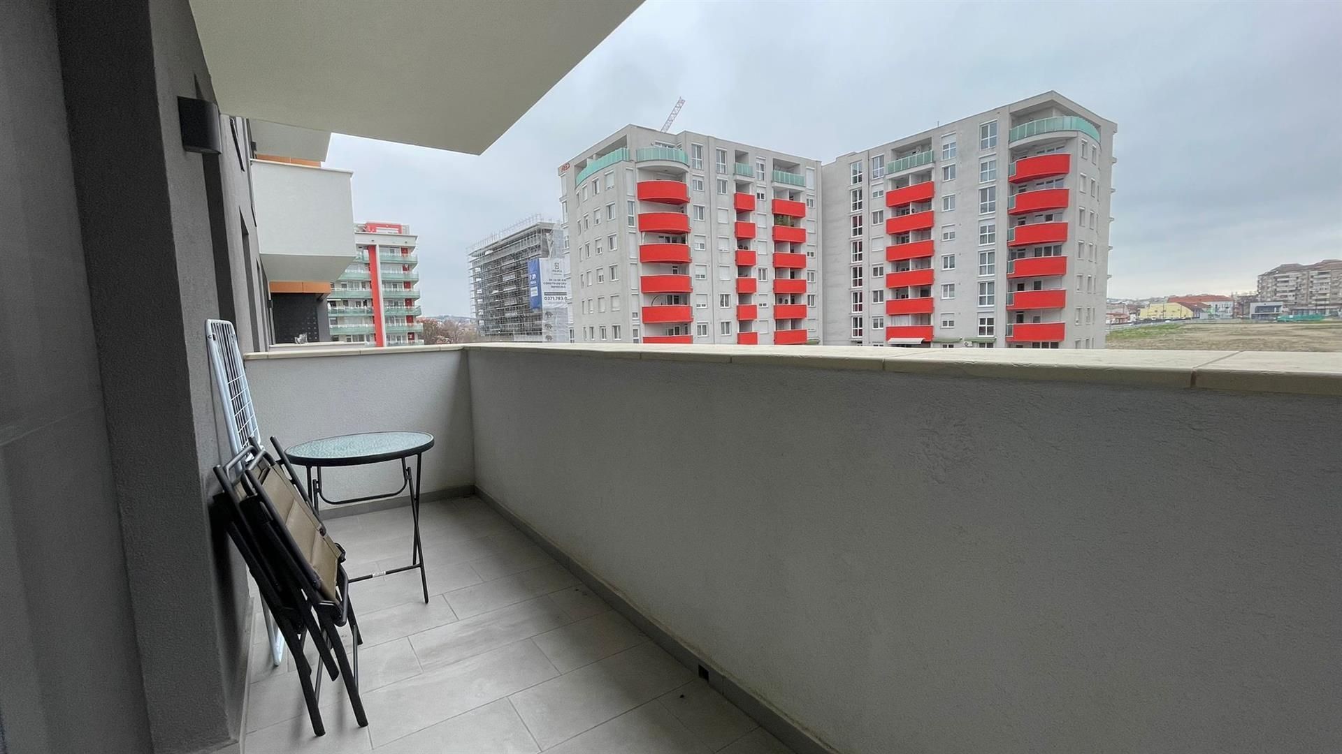 APARTAMENT 3 CAMERE PRIMA URBANA LOC DE PARCARE - Poză 9