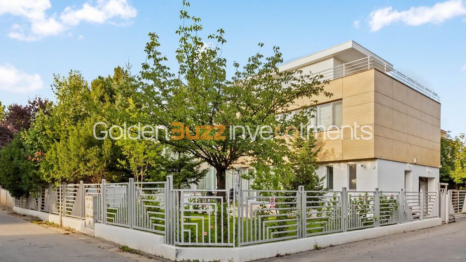 LUXURY VILA IANCU NICOLAE - Poză 1