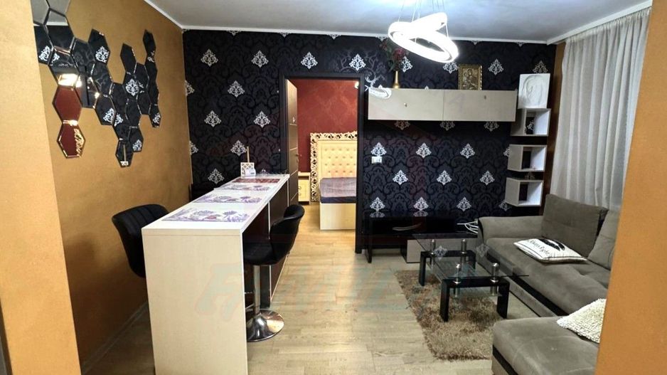 Apartament elegant cu 2 camere | Micro 19 | Parter | 350 €/lună - Poză 1
