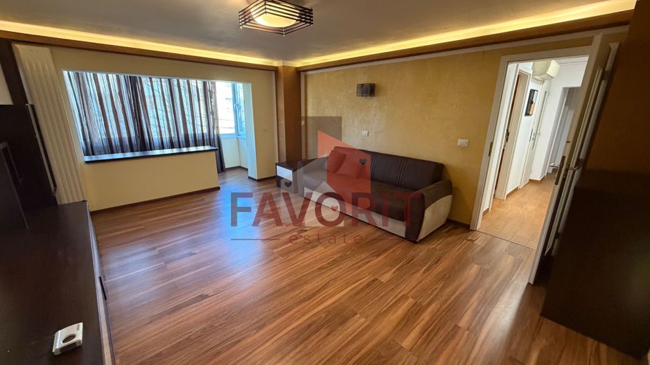 Etaj 2. Disponibil imediat. Garaj. Pozitie excelenta - Poză 4