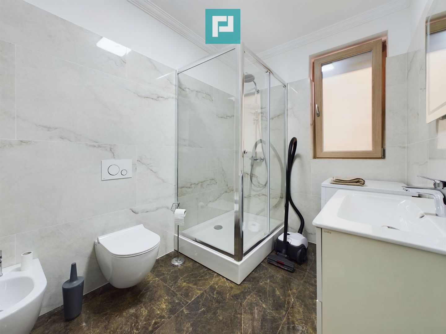 Spațiu ideal pentru birouri - Poză 6