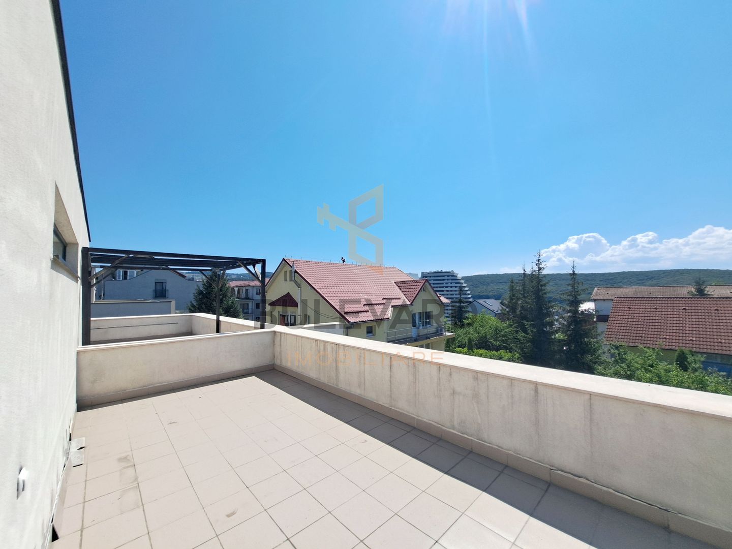 Casa tip dulplex 120 mp + 80 mp terase + garaj, zona Liceu Waldorf - Poză 22