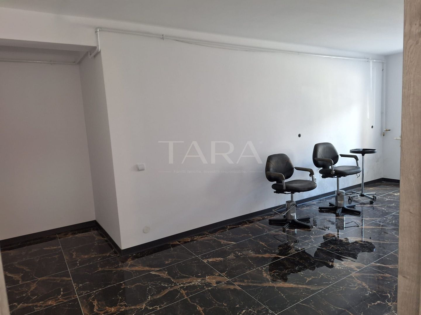 Apartament cu 1 cameră, 41 mp, parter înalt, zona Panemar, Florești. - Poză 3