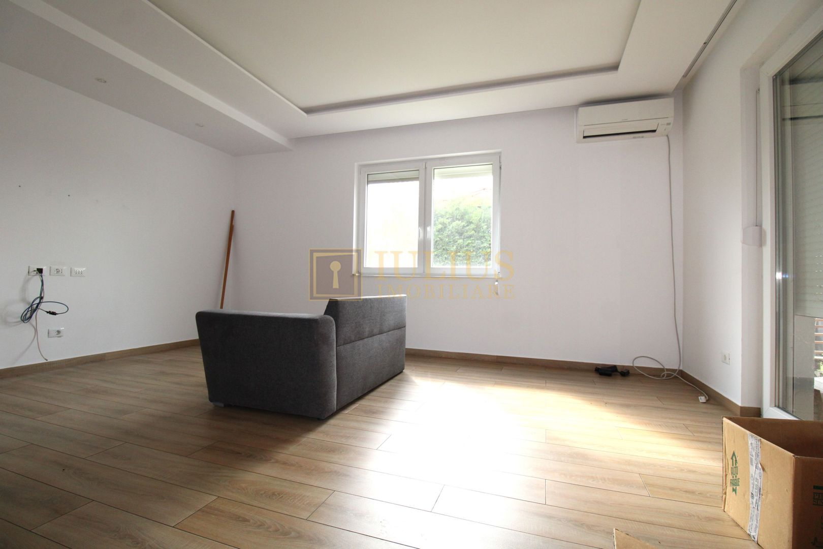 1/2 duplex, 5 camere – prima închiriere | Moșnița Veche - Poză 4