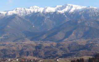In locatia de basm: - Pestera, Moieciu, Brasov, utilitati, accesibilitate - Poză 12