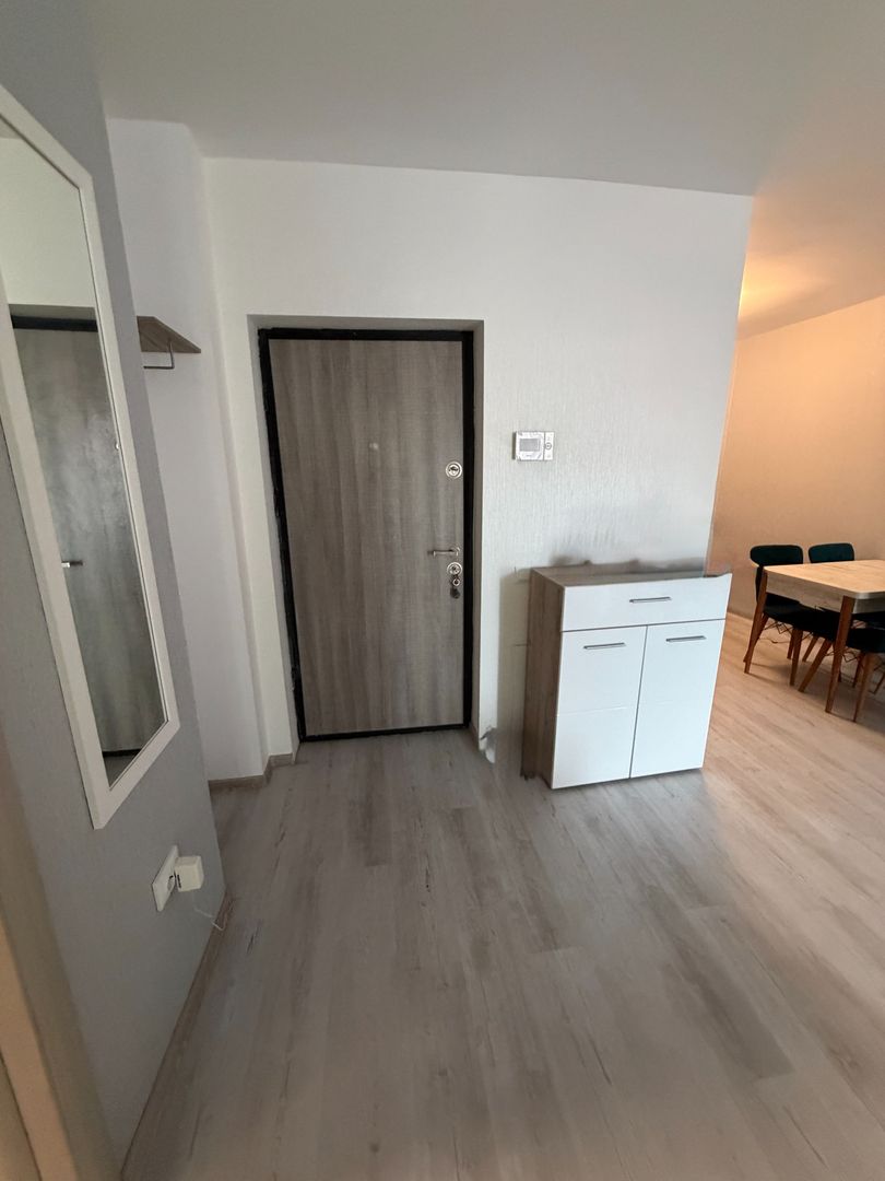 Apartament 2 camere cu parcare - Zona CENTRALA - Str Decebal - Poză 9
