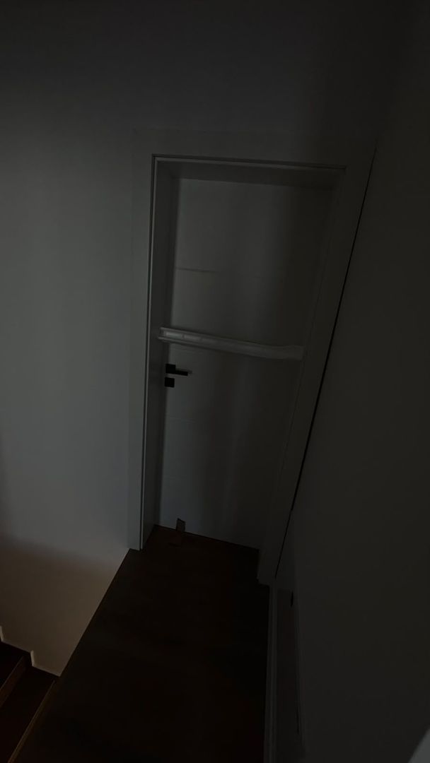 Casa moderna de inchiriat - Poză 7