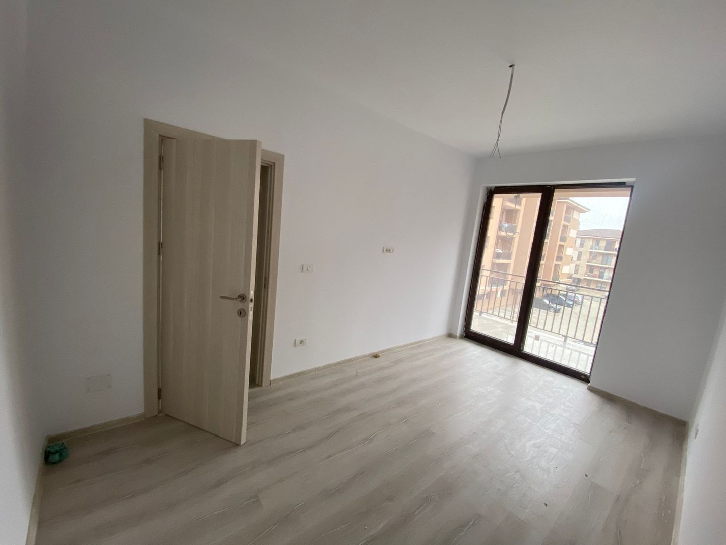 Giroc-ESO | Apartamente de 2 si 3 camere| Bloc cu lift - Poză 8