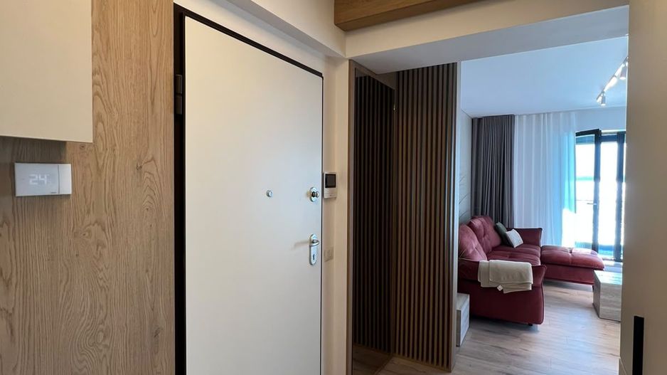 Apartament 2 camere Mamaia | Vedere frontală la lac | mobilat modern - Poză 10