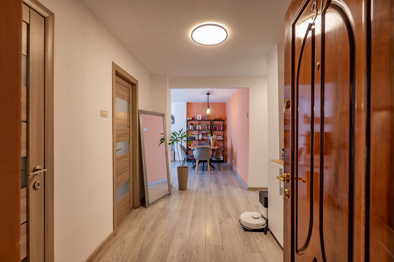 3 camere | Faleză Nord | 160 m de plajă | 75 mp utili - Poză 15