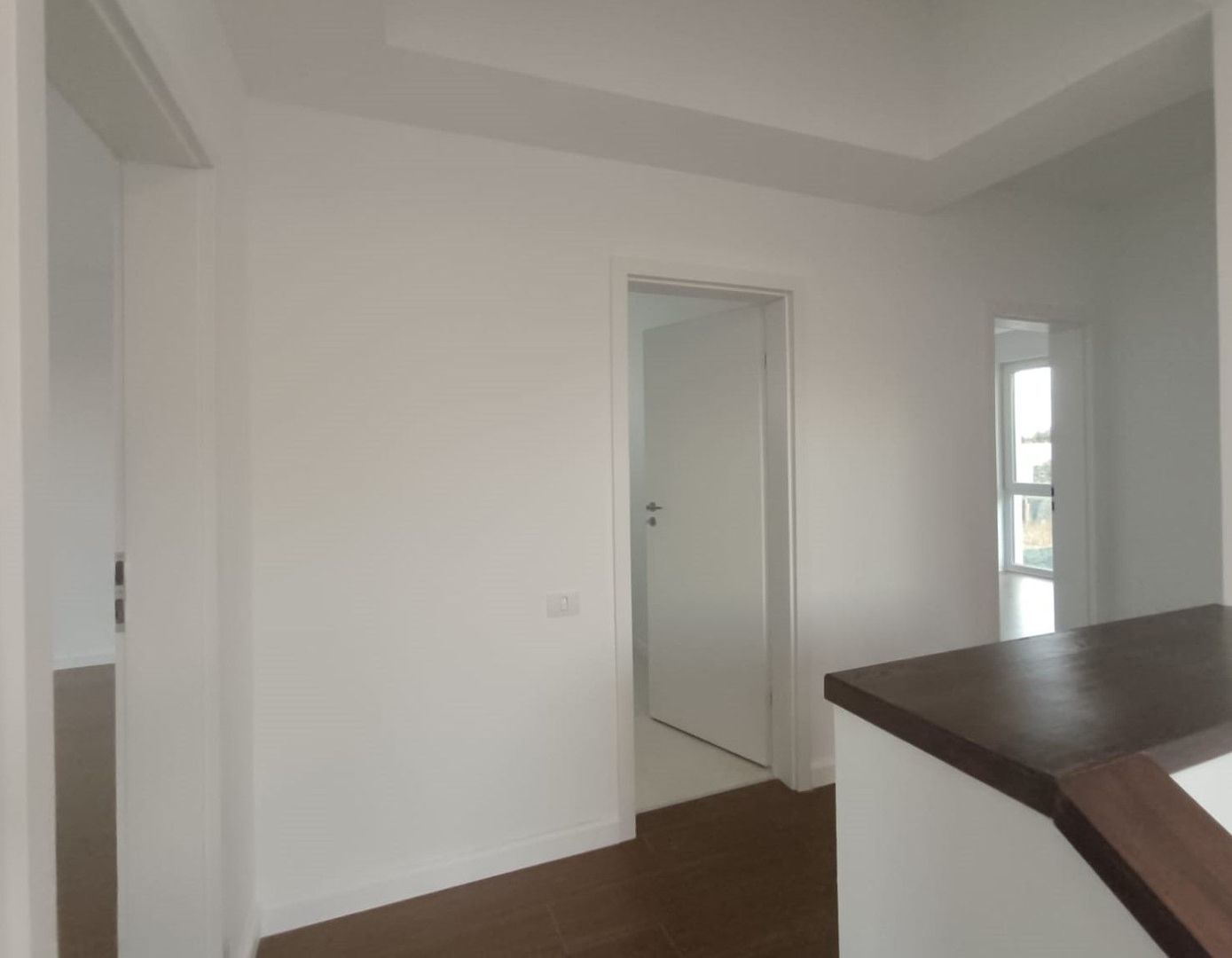 Vanzare casa moderna individuala zona rezidentiala Tunari - Poză 8
