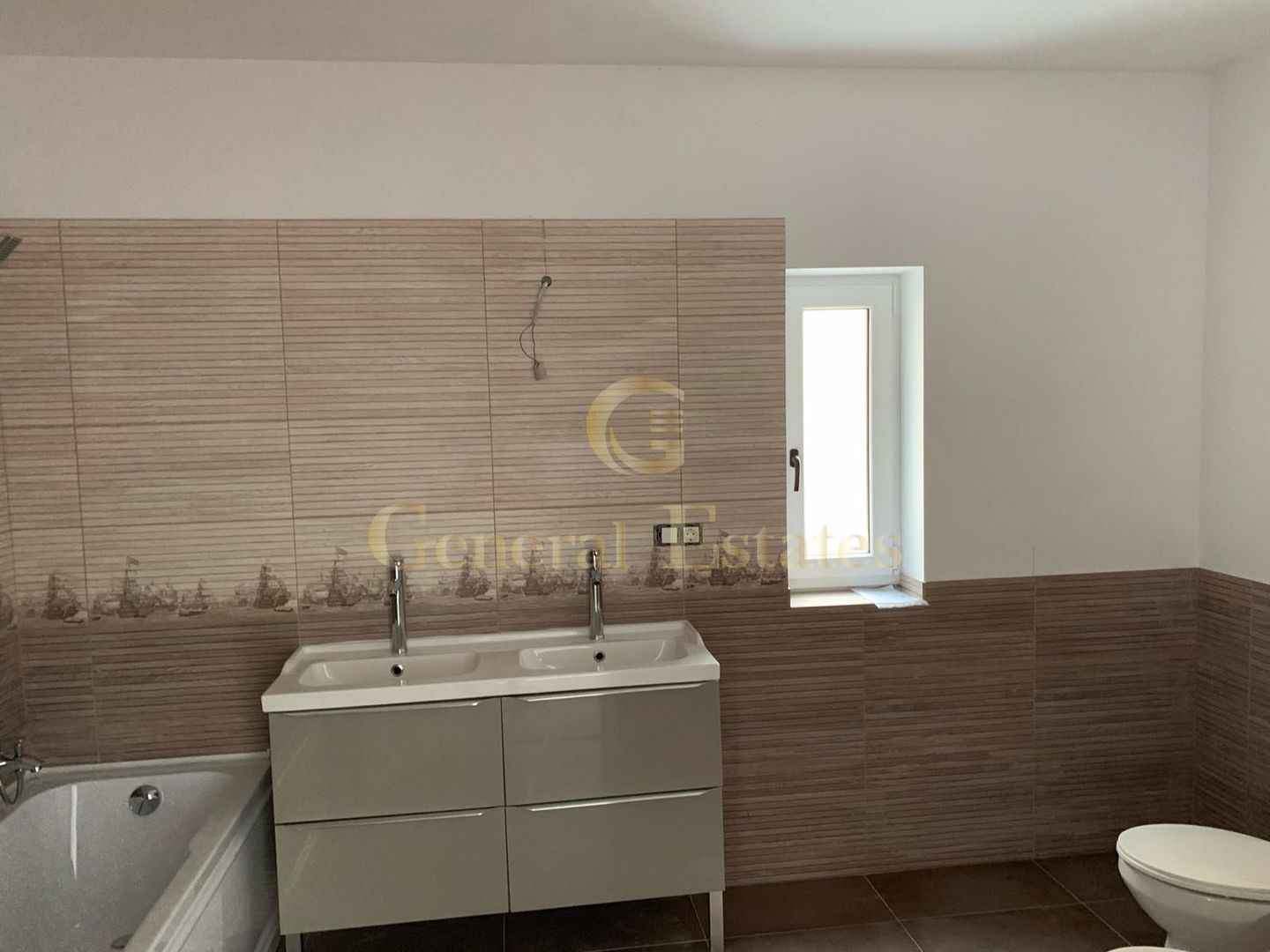 Casă noua, calitate PREMIUM - Poză 13