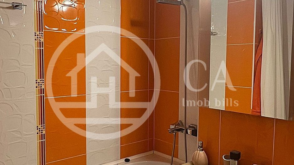 Apartament cu 4 camere de vanzare Ultracentral Oradea - Poză 15