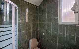 Casă cu 5 camere, zonă semicentrală, ideală pentru locuință sau birou. - Poză 7
