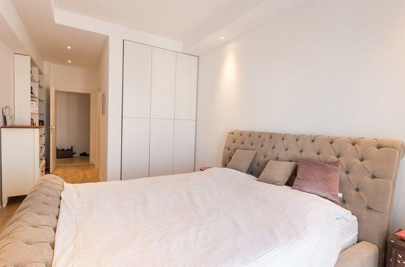 Apartament cu terasa generoasa, etaj 5/5, parcare, spatios, modern - Poză 3