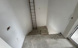 Casa cu 4 camere, 119 mp, Zona Voiniceni - Poză 9