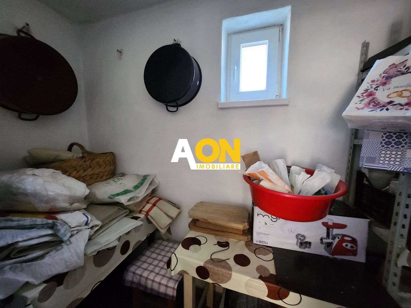 Casă cu 4 camere de vânzare în zona Barabant - Poză 16