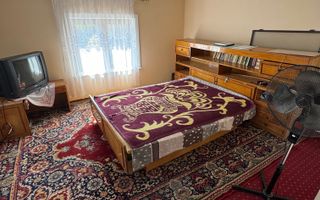 ofer spre vanzare casa zona Centrala - Poză 3