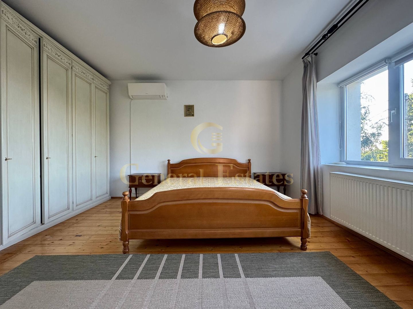 Vânzare Casă  D+P+E - 230 m.p. - Bucium - Poză 9