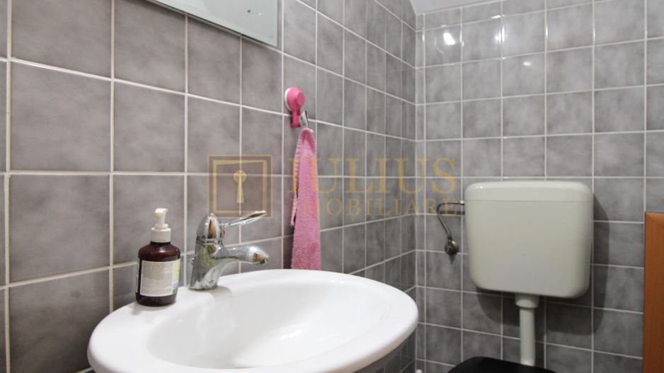 Casa in zona Lipovei,  ideala pentru activitati comerciale. - Poză 31