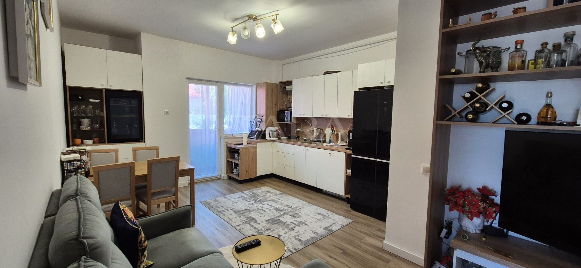 Vanzare apartament 3 camere  cu gradina in Apahida - Poză 3