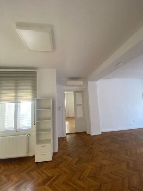 Spatiu de birou zona centrală - Poză 20