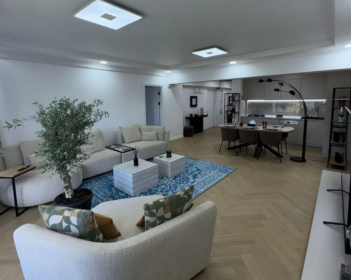 Apartament spatios 2 camere cu gradina privata I Iancu Nicolae - Poză 9