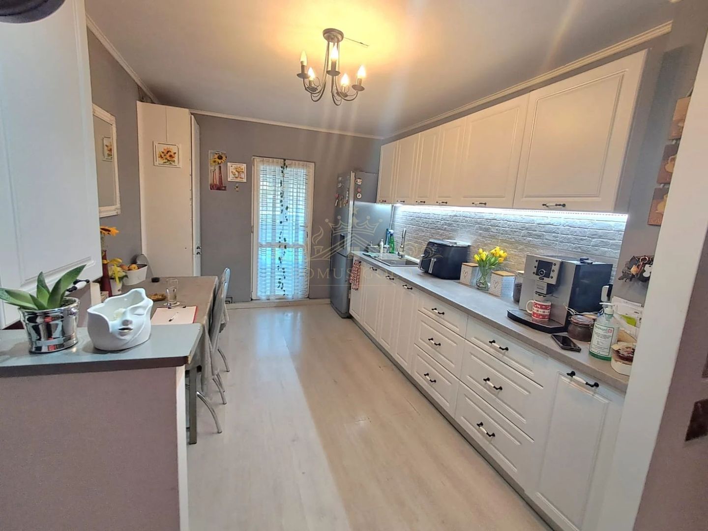 Vind apartament cu 2 camere  in Cartierul Marasti. - Poză 2