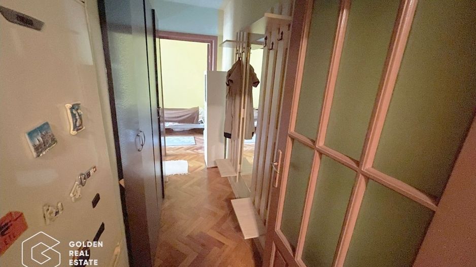 Apartament cu 3 camere, decomandat, etaj intermediar, zona Dacia - Poză 8