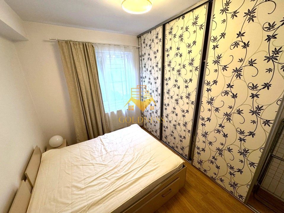 2 camere, Andrei Muresanu,Grand Hotel Italia, Trifoiului - Poză 6